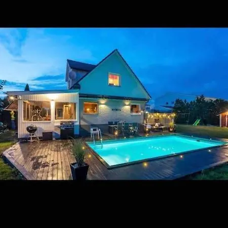 Pool House In Malmø
